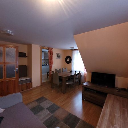 Apartman V Podzamci Rychnov nad Kneznou Ngoại thất bức ảnh